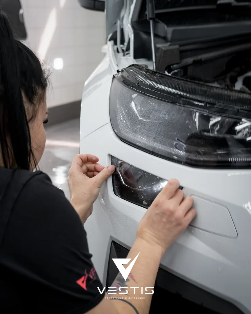 Защита кузова и оптики антигравийной пленкой Skoda Kodiaq