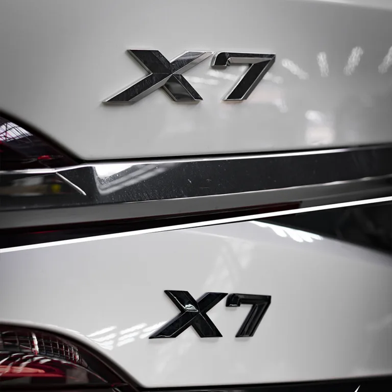 Антихром элементов экстерьера на BMW X7