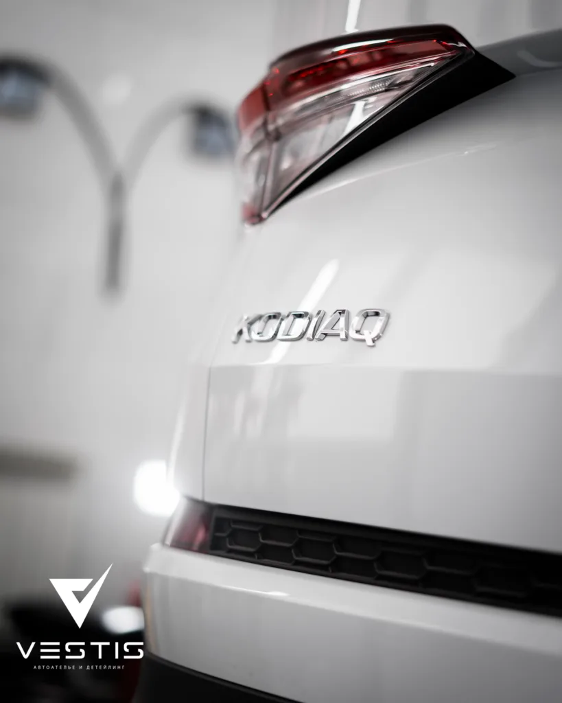 Защита кузова и оптики антигравийной пленкой Skoda Kodiaq