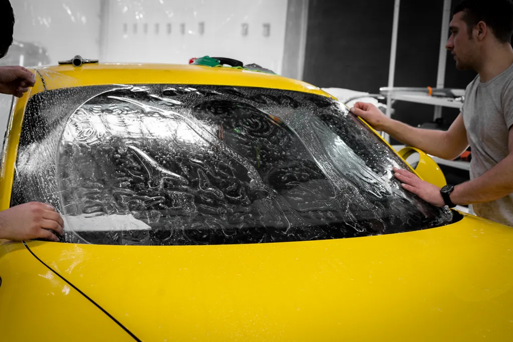 Стайлинг винилом и бронь лобового стекла Porsche 911 1 Стайлинг винилом и бронь лобового стекла Porsche 911