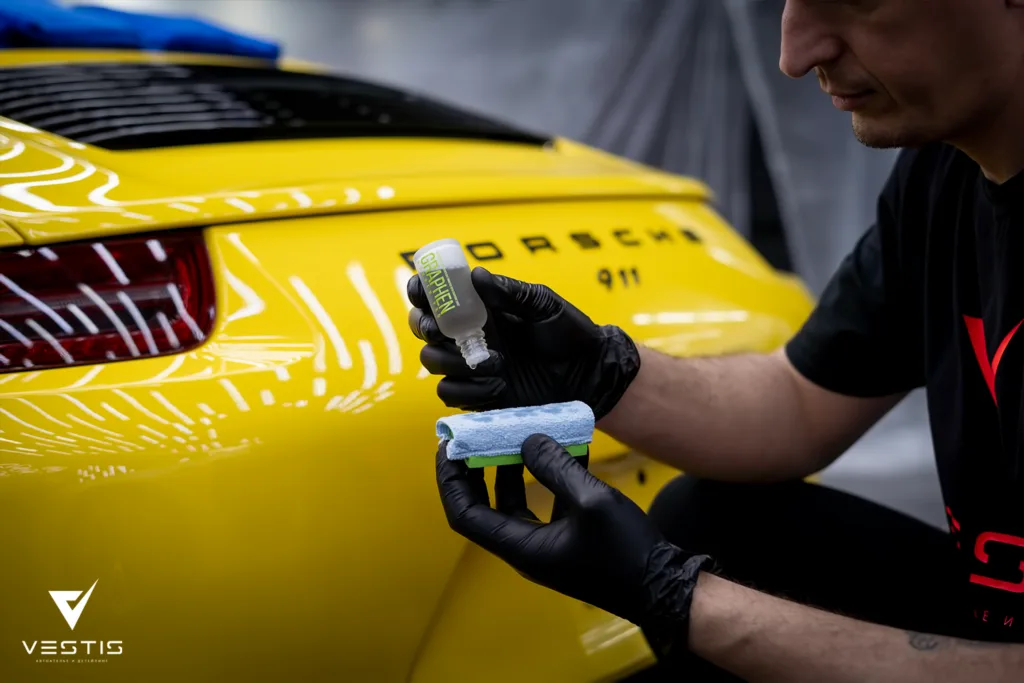 Полная оклейка кузова в антигравийную пленку Porsche 911