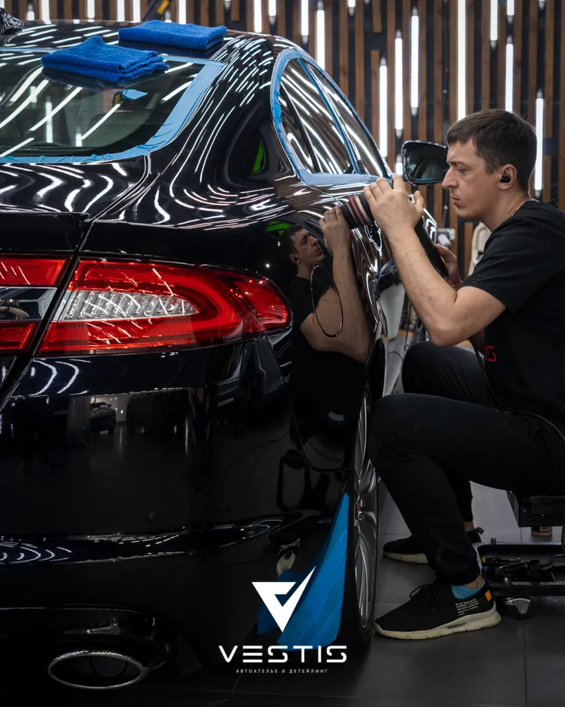 Глубокая полировка кузова Jaguar XF и нанесение керамики
