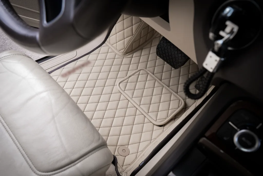 Коврики с максимальной защитой пола в Volkswagen Touareg