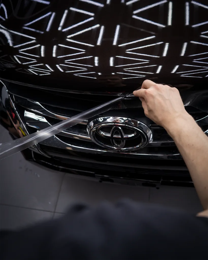 Антигравийная пленка и керамика на ЛКП Toyota Fortuner 6 Антигравийная пленка и керамика на ЛКП Toyota Fortuner