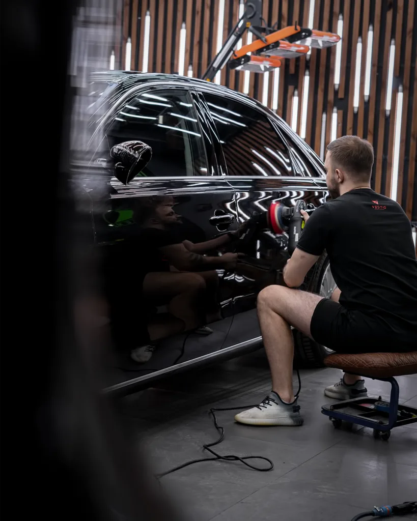 Полировка и нанесение керамики Gyeon на ЛКП Audi A8 Long 6 Полировка и нанесение керамики Gyeon на ЛКП Audi A8 Long