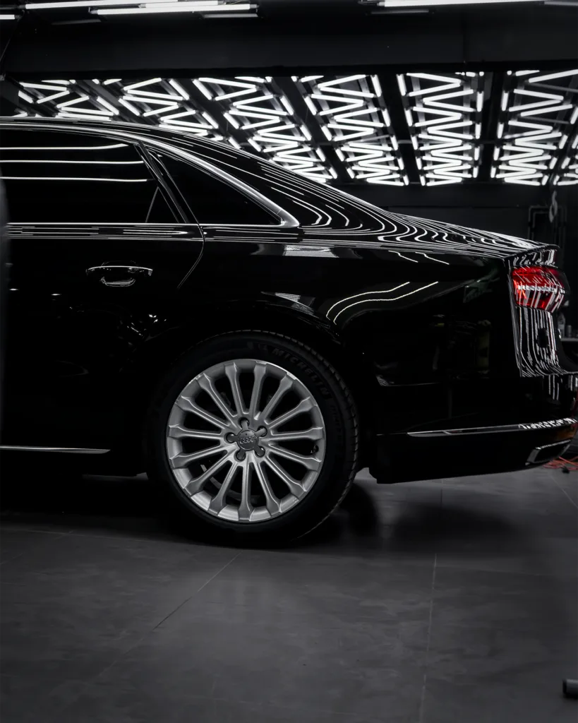 Полировка и нанесение керамики Gyeon на ЛКП Audi A8 Long 13 Полировка и нанесение керамики Gyeon на ЛКП Audi A8 Long