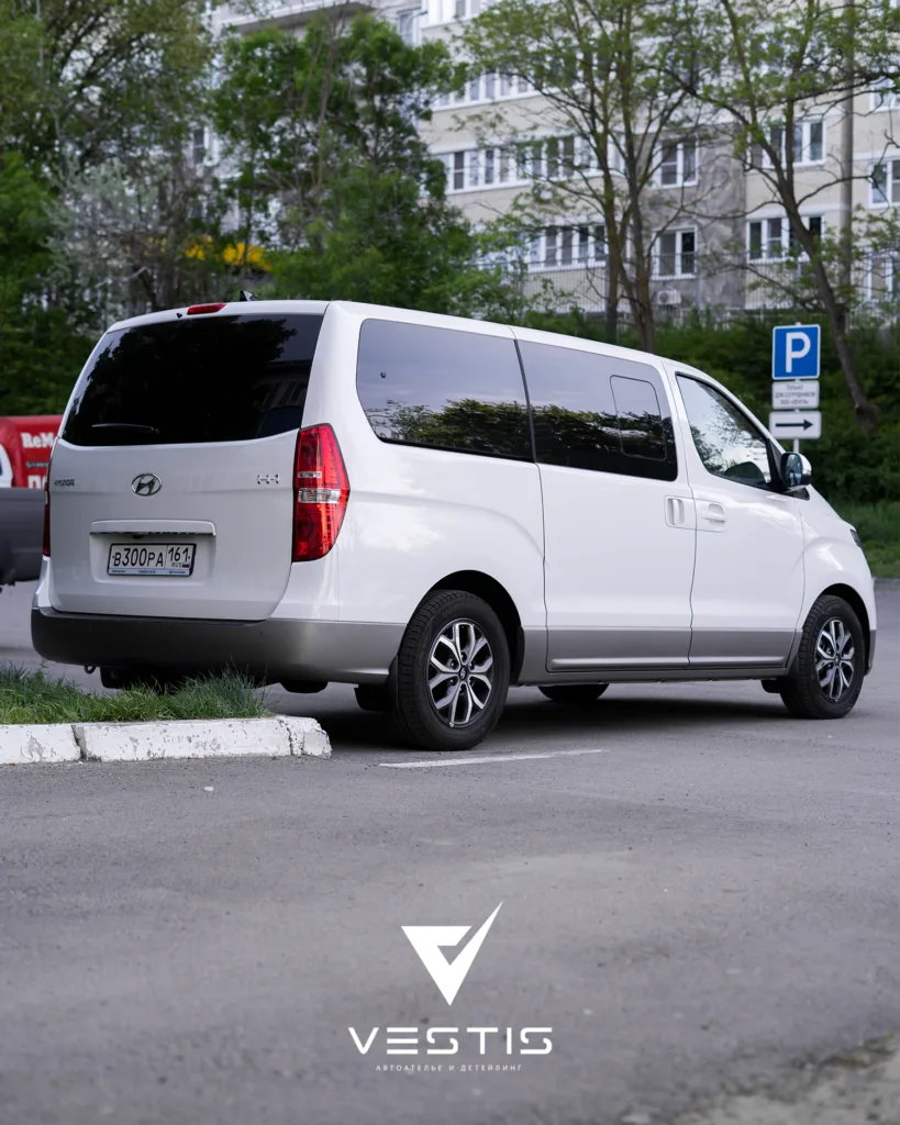 Защита кузова и лобового стекла антигравийной пленкой Hyundai H1