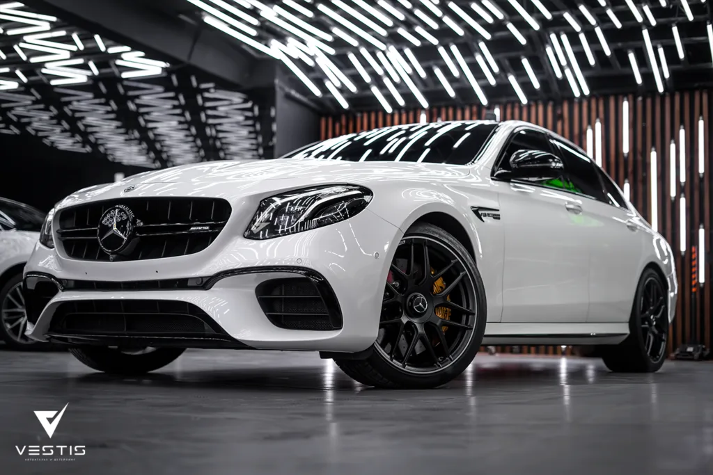 Антигравийная пленка и химчистка салона Mercedes Benz E63S 1 Антигравийная пленка и химчистка салона Mercedes Benz E63S