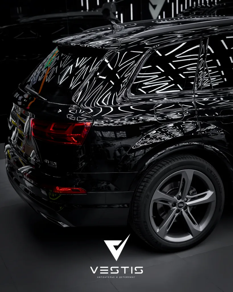 Полировка, керамика ЛКП и химчистка салона Audi Q7 11 Полировка, керамика ЛКП и химчистка салона Audi Q7