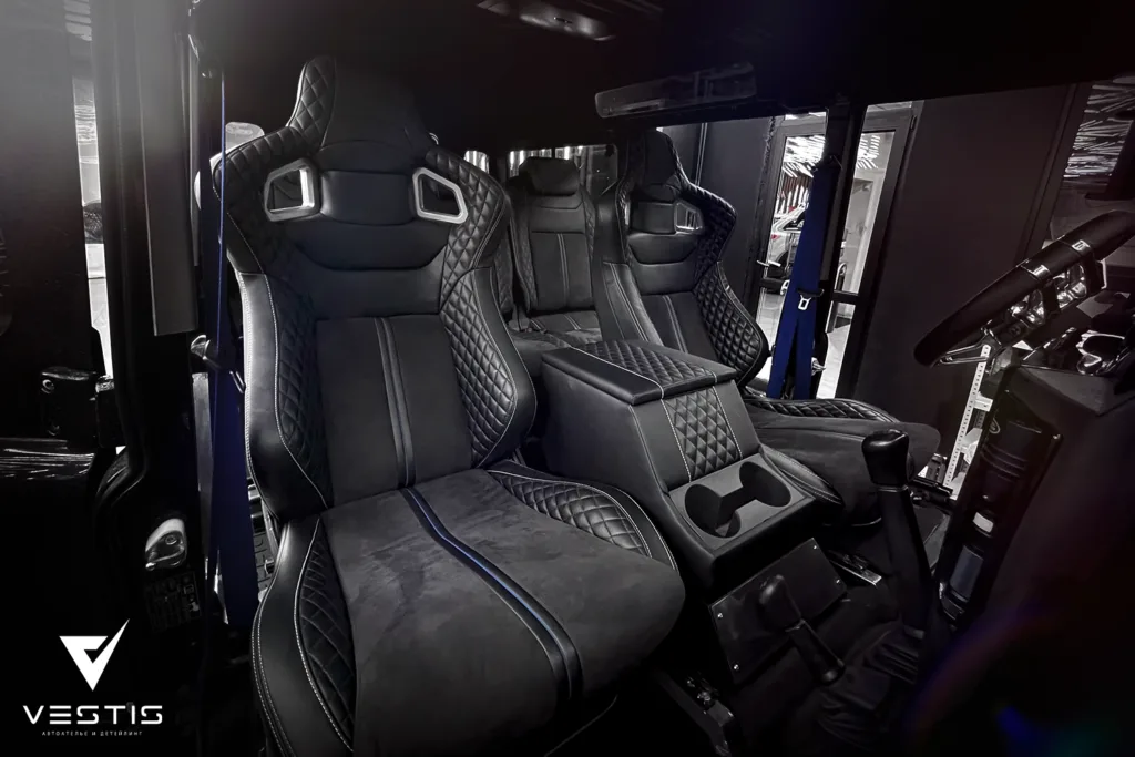 Перешив салона и перетяжка потолка Land Rover Defender 12 Перешив салона и перетяжка потолка Land Rover Defender