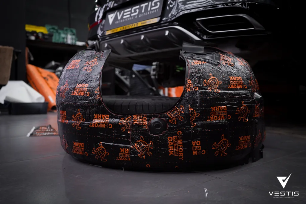 Шумоизоляция и установка антигравийной пленки на KIA K5 9 Kia K5 Шумоизоляция и пленка7