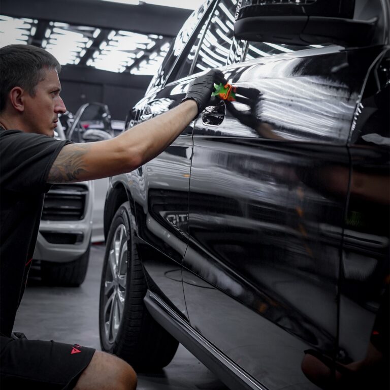 Полировка и нанесение керамики на ЛКП Mercedes Benz GLS