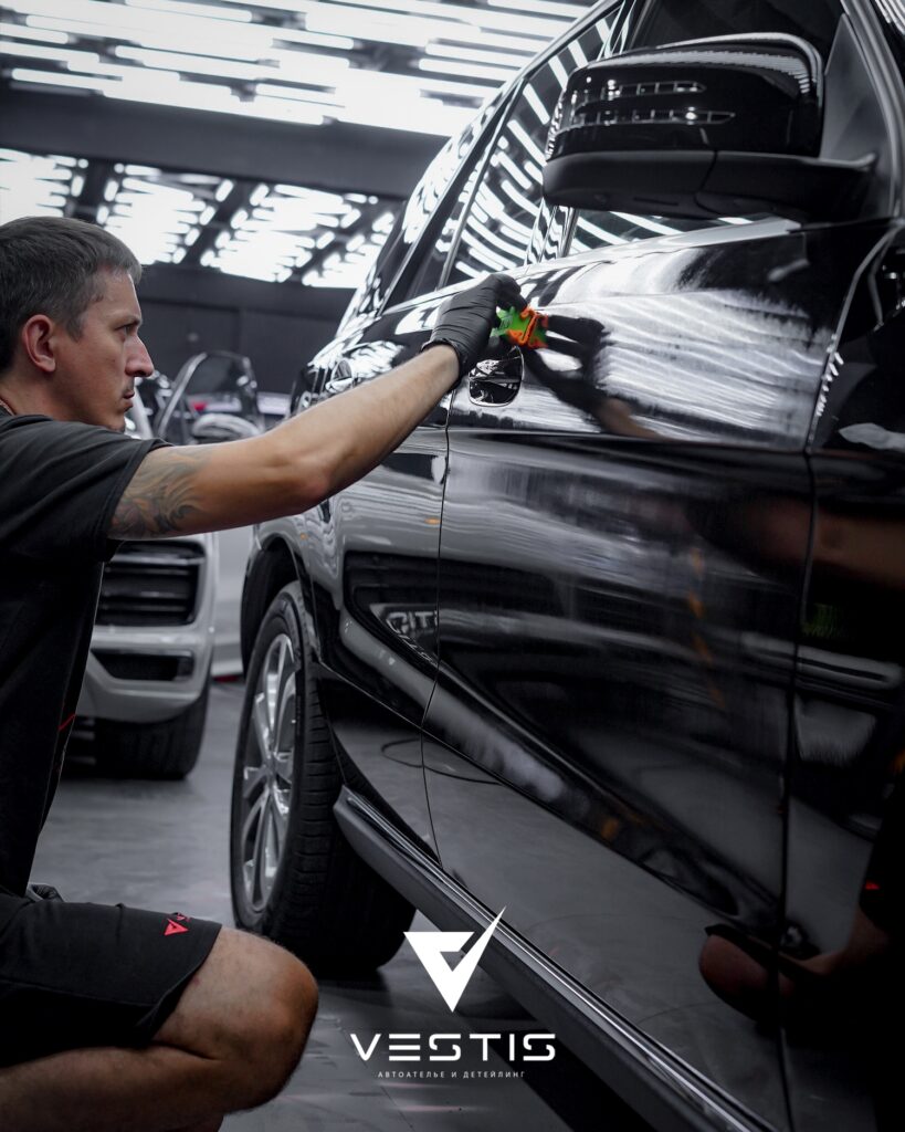 Полировка и нанесение керамики на ЛКП Mercedes Benz GLS 6 Mercedes Benz GLS Полировка и керамика Graphen 5
