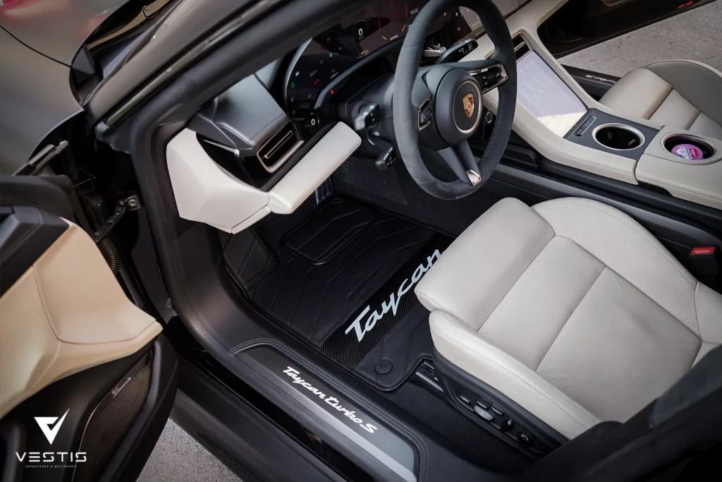 Карбон, перешив, шумоизоляция и коврики для Porsche Taycan 37 Porsche Taycan Комплект премиум с карбоном2