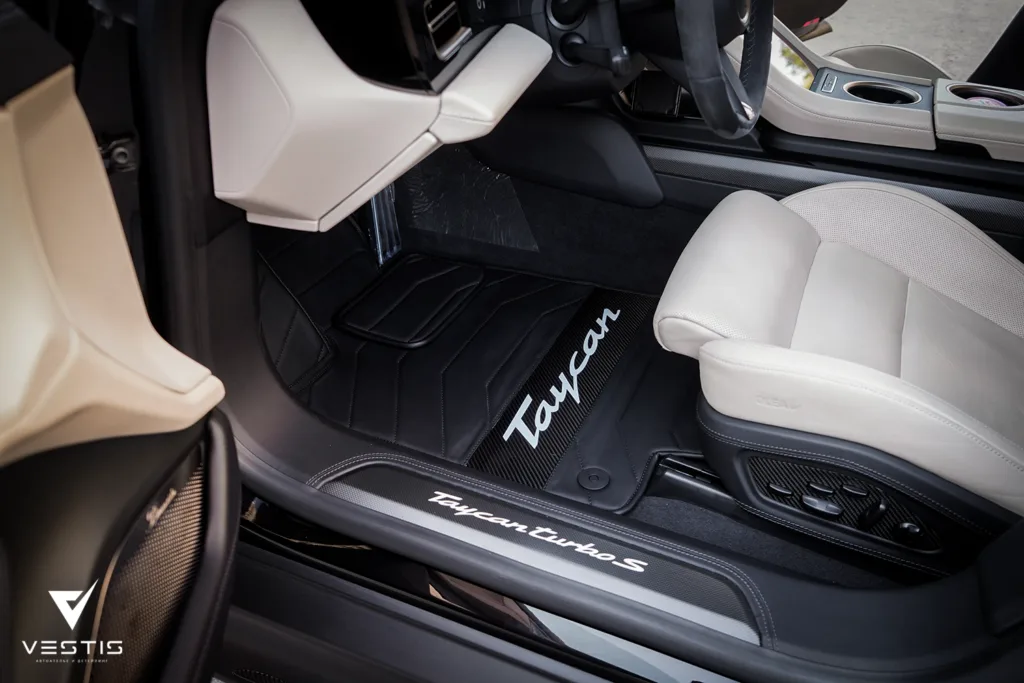 Карбон, перешив, шумоизоляция и коврики для Porsche Taycan 36 Porsche Taycan Комплект премиум с карбоном3