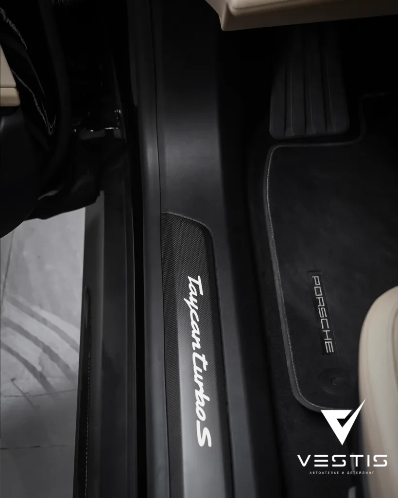 Карбон, перешив, шумоизоляция и коврики для Porsche Taycan 20 Porsche Taycan Перешив карбон и шумоизоляция47
