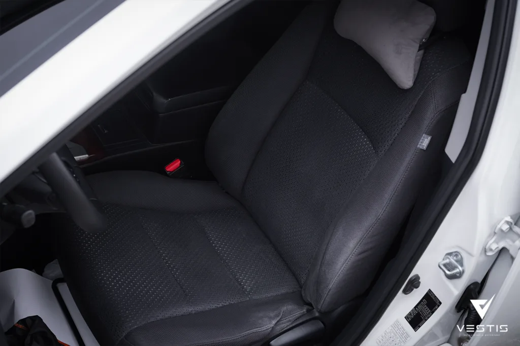Toyota Camry Предпродажный фотосет химчистка и подкапотка6
