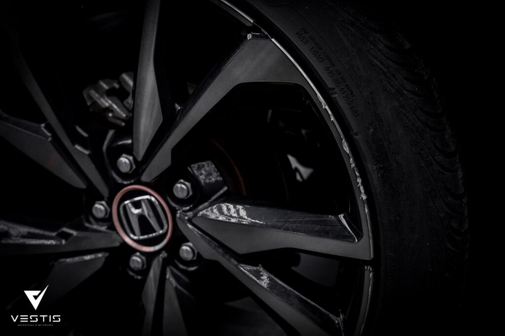 Honda Civic Перешив аквапринт реставрация дисков замена ремней шумоизоляция и полировка коврики керамика Graphen4