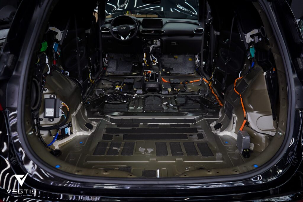 Большой комплекс из 15 услуг для нового Hyundai Santa Fe 3 Hyundai Santa Fe 21