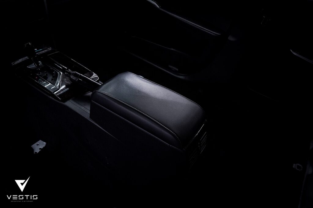 Комплексная химчистка салона Toyota Camry 5 Toyota Camry Химчистка1