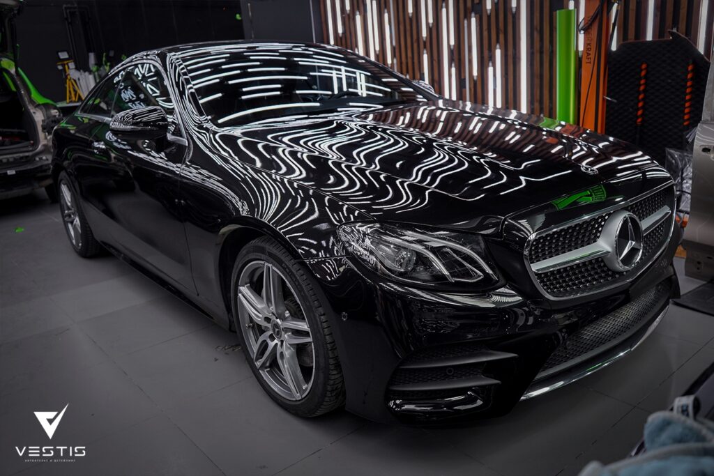 Защита кузова Mercedes-Benz E Coupe матовой пленкой Suntek 2 Mercedes Benz E Coupe Матовая пленка и антихром16