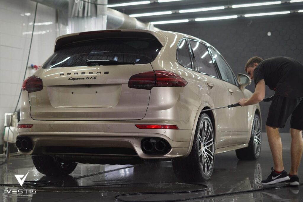 Porsche Cayenne Полная оклейка в винил25 1200x800