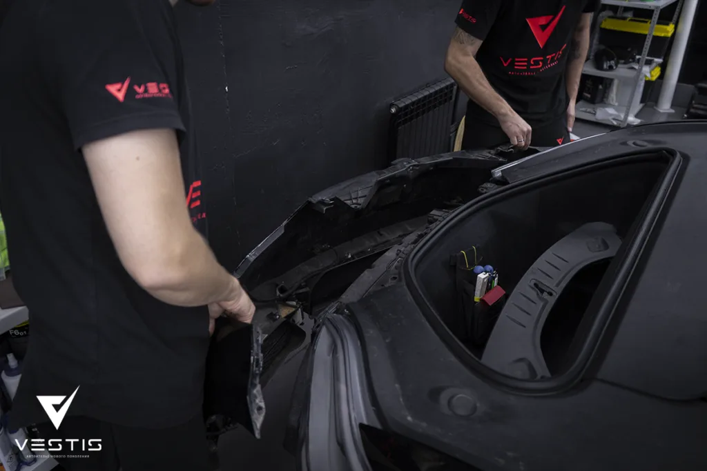 Tesla Model S Андрей С КОПИРАЙТОМ Бампер2