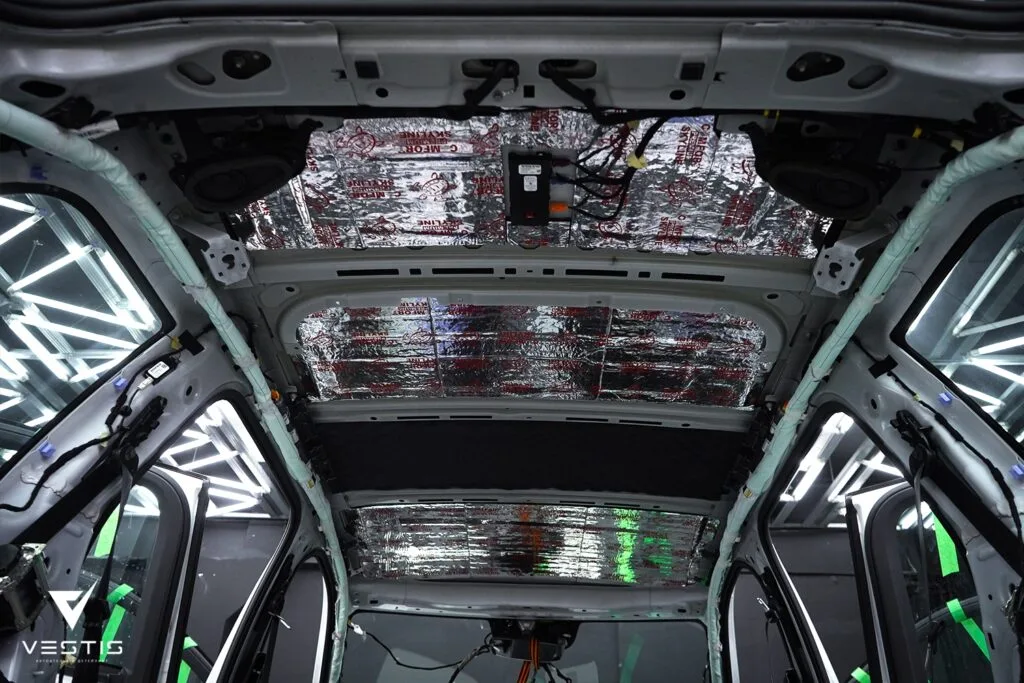 Комплексная шумо- и виброизоляция Volvo XC90 за 36 часов 13 Volvo XC90 Комплексная шумоизоляция26