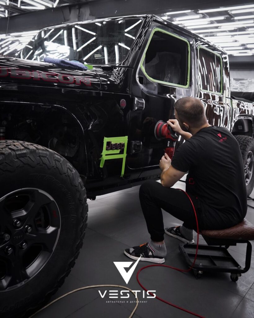 Полная оклейка ЛКП и окрас деталей кузова Jeep Rubicon 4 Jeep Rubicon Полировка пленка и окрас порогов1 960x1200