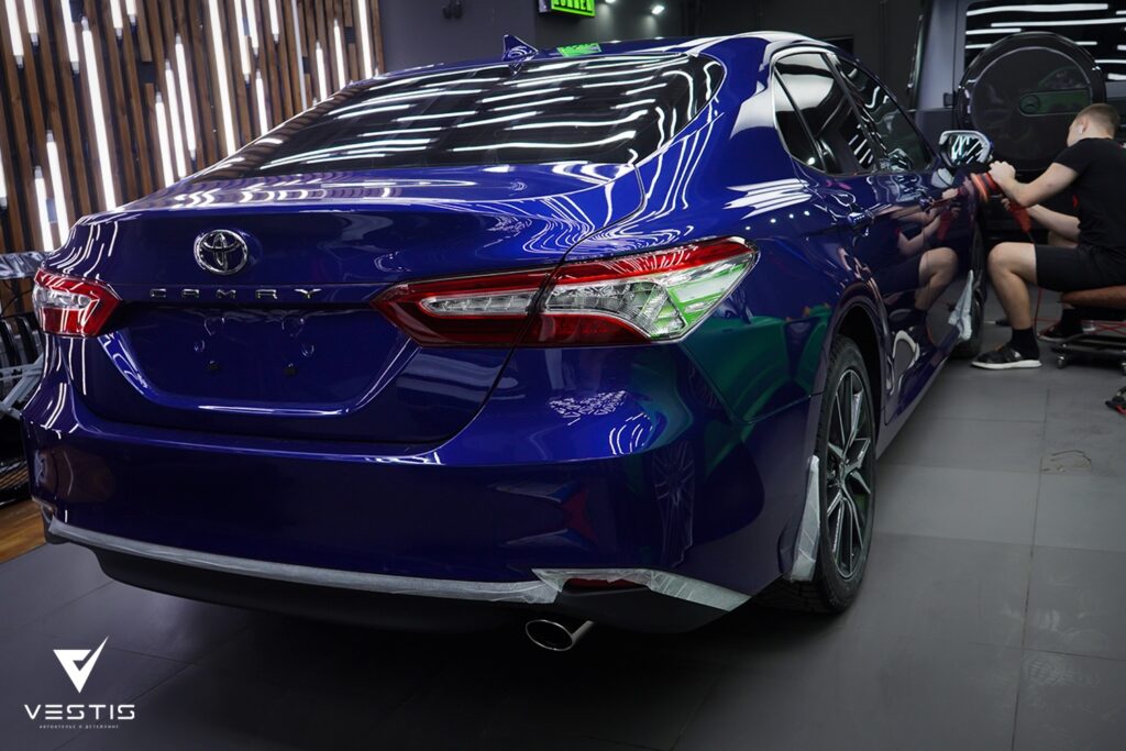 Керамика на ЛКП Toyota Camry и "Антихром" экстерьера 2 Toyota Camry Полировка керамика и антихром3