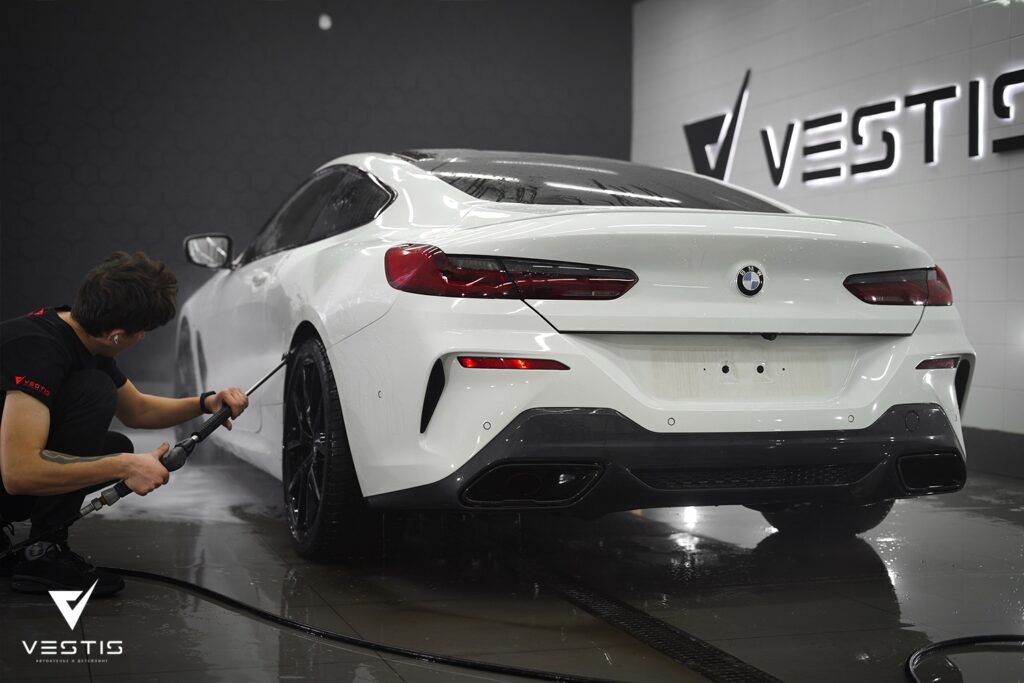 Полная оклейка кузова BMW 8 Series в виниловую пленку 3 BMW 8 Винил8