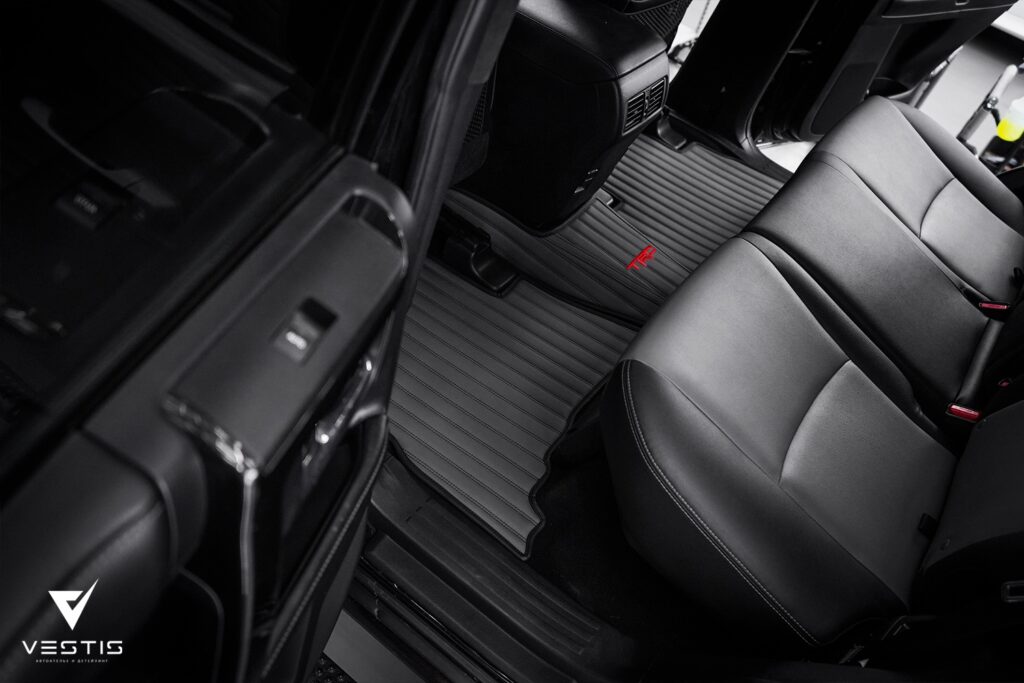 Оклейка матовой антигравийной пленкой Toyota 4Runner 27 Toyota 4Runner Матовая пленка шумоизоляция коврики перетяжка потолка37