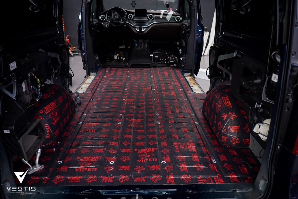 Перешив салона и шумоизоляция Mercedes Benz V Class 5 Mercedes Benz V Class Перешив шумоизоляция полировка керамика45