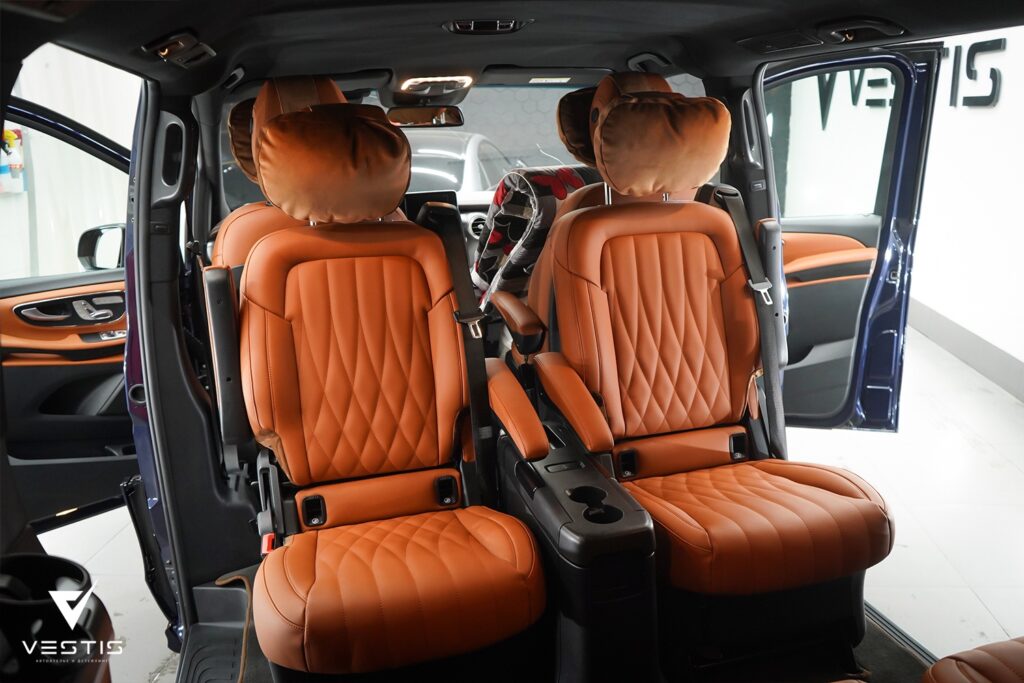 Перешив салона и шумоизоляция Mercedes Benz V Class 38 Mercedes Benz V Class Перешив шумоизоляция полировка керамика55