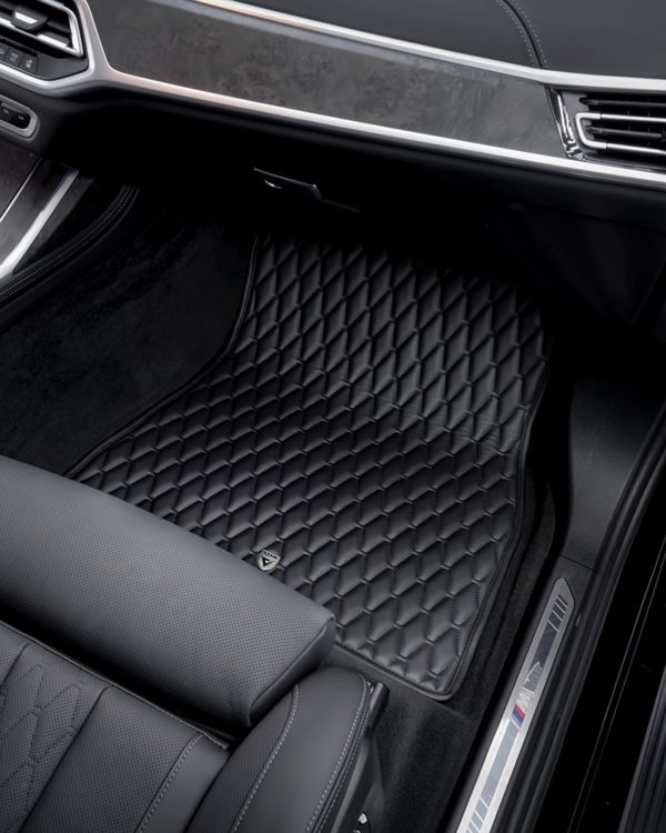 Коврики для BMW X7 G07 чёрные (в салоне, пассажирский)