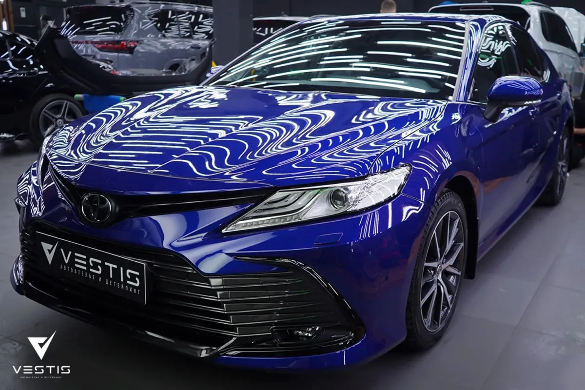 Toyota Camry в детейлинг центре Vestis
