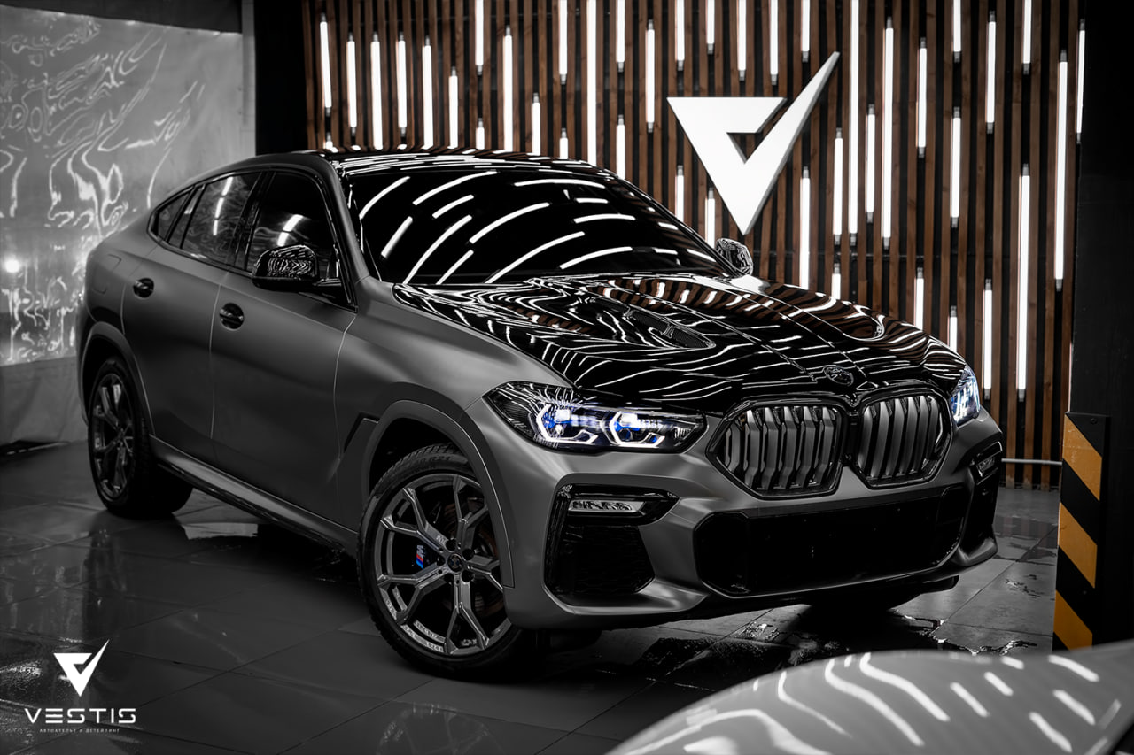 Полная оклейка кузова BMW X6 G06 в два типа плёнок - 2023