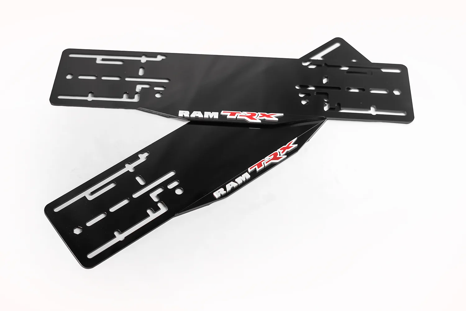 Комплект акриловых рамок госномера RAM TRX 3 Комплект акриловых рамок госномера RAM TRX