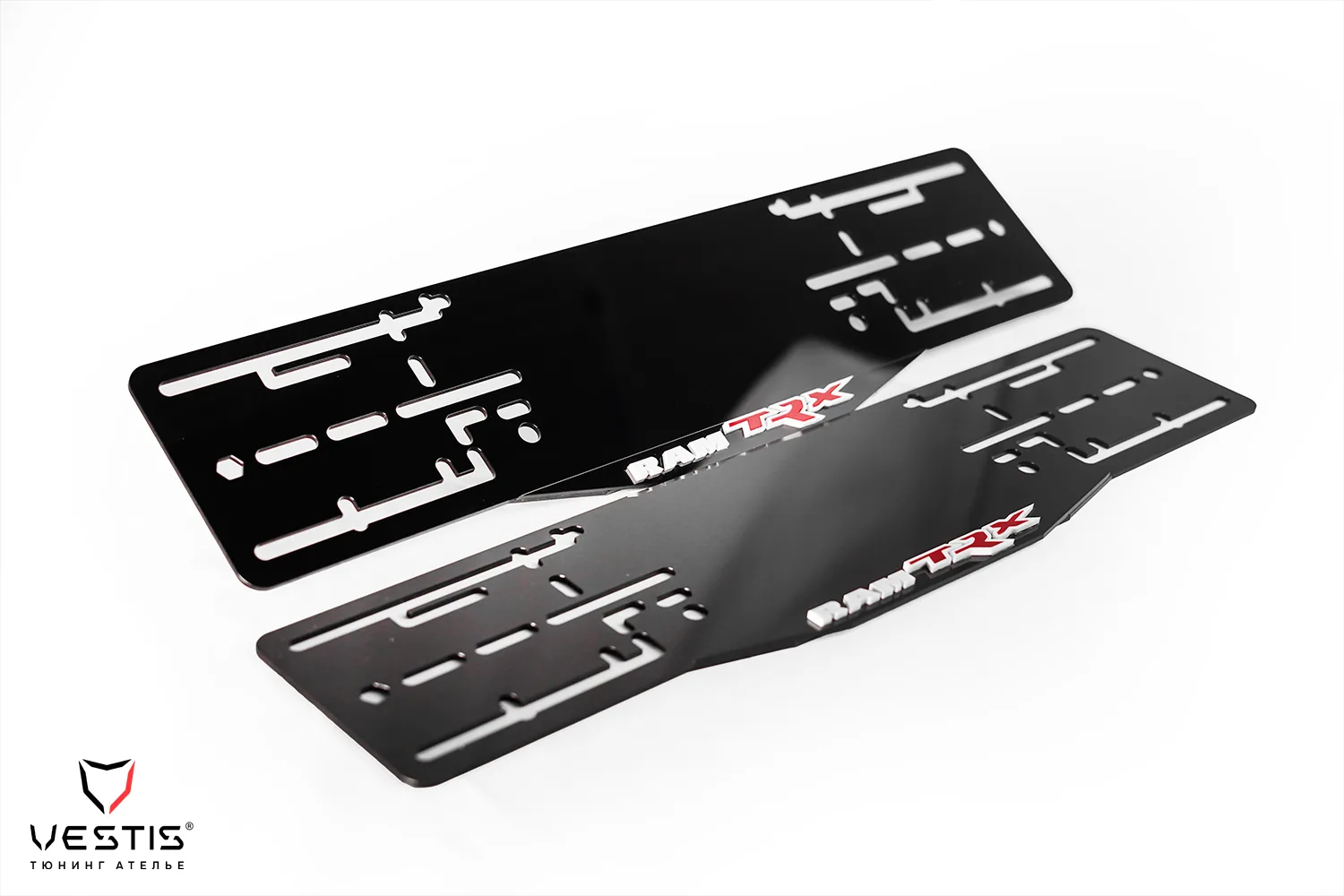 Комплект акриловых рамок госномера RAM TRX 1 Комплект акриловых рамок госномера RAM TRX