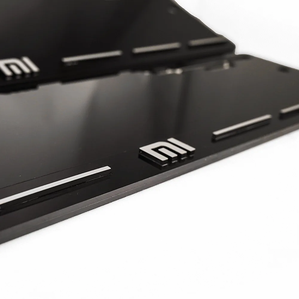 Комплект акриловых рамок госномера для Xiaomi 4 Комплект акриловых рамок госномера для Xiaomi